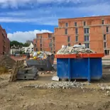 location-benne-chantier-construction